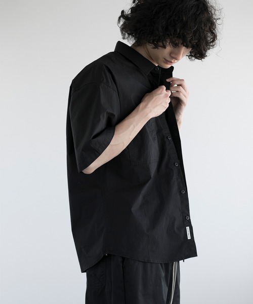 aimoha(アイモハ)の「aimoha men ESSENTIAL ELEGANCE SHORT-SLEEVE SHIRT (SS)(シャツ/ブラウス・メンズ・ブラック/カーキ/ホワイト・MEDIUM/LARGE/X-LARGE/XX-LARGE)」の14枚目の写真