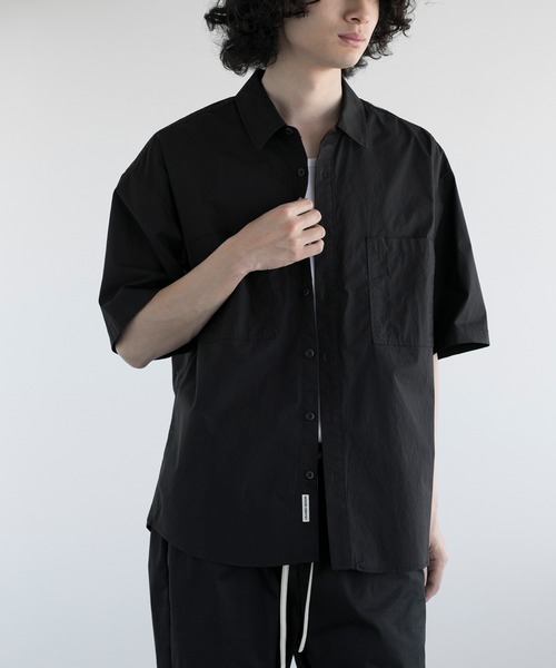 aimoha(アイモハ)の「aimoha men ESSENTIAL ELEGANCE SHORT-SLEEVE SHIRT (SS)(シャツ/ブラウス・メンズ・ブラック/カーキ/ホワイト・MEDIUM/LARGE/X-LARGE/XX-LARGE)」の18枚目の写真