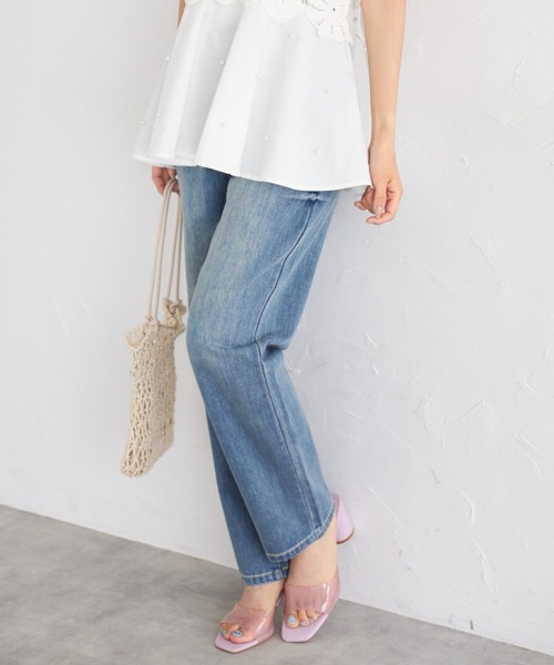 tocco closet(トッコ クローゼット)の「【ZOZO限定】ハイウエストストレートパンツ(デニムパンツ・レディース・オフホワイト/グレー/ネイビー/ブルー・M)」の4枚目の写真