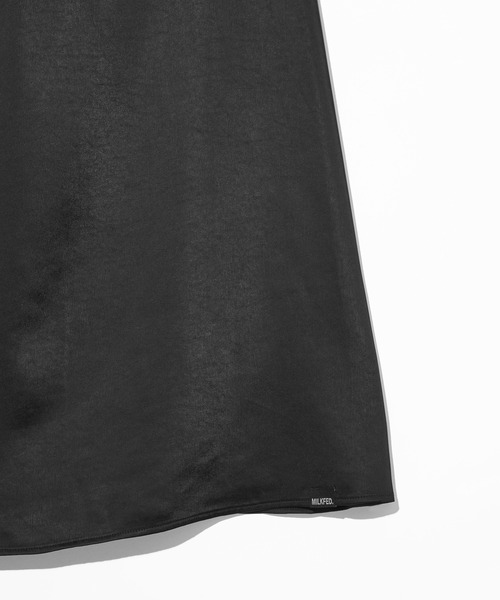 MILKFED.（ミルクフェド）の「FLARE LONG SKIRT（スカート・レディース・ブラック/ライトグレー/ブラウン・ONE SIZE）」の22枚目の写真