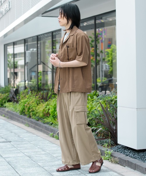 SENSE OF PLACE by URBAN RESEARCH(センスオブプレイスバイアーバンリサーチ)の「『セットアップ対応』 『UR TECH DRYLUXE』リネンライクキューバシャツ(シャツ/ブラウス・メンズ・ブラウン/ブラック/ブルー・MEDIUM/LARGE)」の8枚目の写真