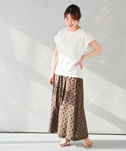 le.coeur blanc（ルクールブラン）の「ロールアップスリーブTシャツ（Tシャツ/カットソー・レディース・サックスブルー/オフホワイト/ピンク/ホワイト系その他/ダークグレー・38）」の19枚目の写真