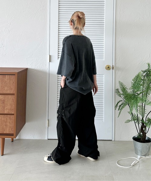 sedacle(セダクル)の「スタッズサイドタックナイロンパンツ【SETUP着用可能】(その他パンツ・メンズ・グレー/オフホワイト/ブラック・SMALL/MEDIUM/LARGE)」の11枚目の写真