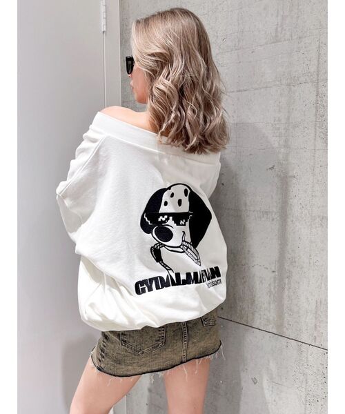 GYDA(ジェイダ)の「GYDALMATIAN Vネックスウェットトップス(スウェット・レディース・ピンク/チャコールグレー/オフホワイト・FREE)」の16枚目の写真