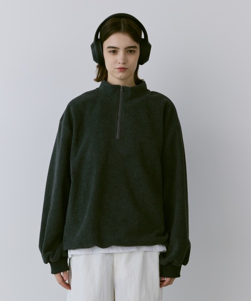 flaner(フラネ)の「Loose half zip fleece / ルーズハーフジップフリース(スウェット・レディース・アイボリー/チャコールグレー・LARGE/MEDIUM)」の8枚目の写真