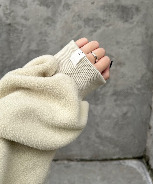 flaner(フラネ)の「Loose half zip fleece / ルーズハーフジップフリース(スウェット・レディース・アイボリー/チャコールグレー・LARGE/MEDIUM)」の5枚目の写真