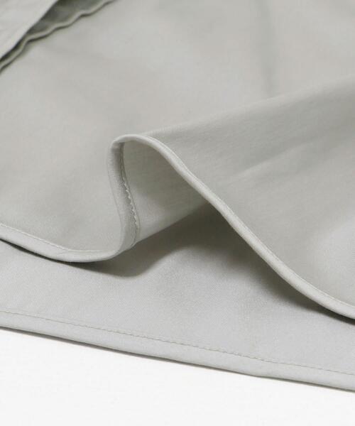 LAATO（ラート）の「square collar blouse（Tシャツ/カットソー・レディース・キャメル/グレー・FREE）」の11枚目の写真