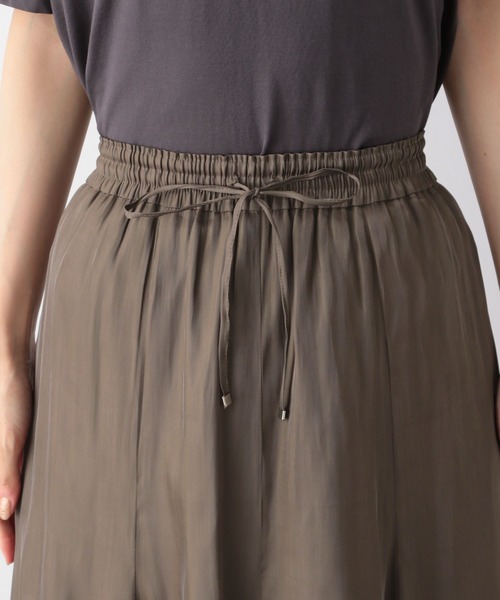 GLOBAL WORK（グローバルワーク）の「エアリーリラックスシャイニースカート/115699（スカート・レディース・グレー/ブラック×ホワイト/レオパード/ブラウン/ブラック/チェック/ベージュ/グリーン系その他3・SHORT/REGULAR）」の14枚目の写真