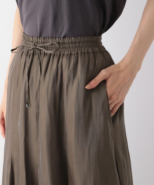 GLOBAL WORK（グローバルワーク）の「エアリーリラックスシャイニースカート/115699（スカート・レディース・グレー/ブラック×ホワイト/レオパード/ブラウン/ブラック/チェック/ベージュ/グリーン系その他3・SHORT/REGULAR）」の16枚目の写真