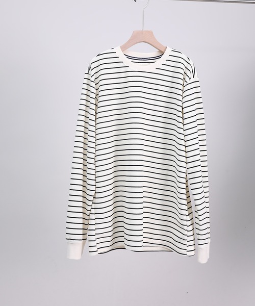 aimoha(アイモハ)の「aimoha men Timeless Striped Crewneck Sweater(スウェット・メンズ・ブラック/オフホワイト/ブルー・MEDIUM/LARGE/X-LARGE/XX-LARGE/XXX-LARGE)」の2枚目の写真