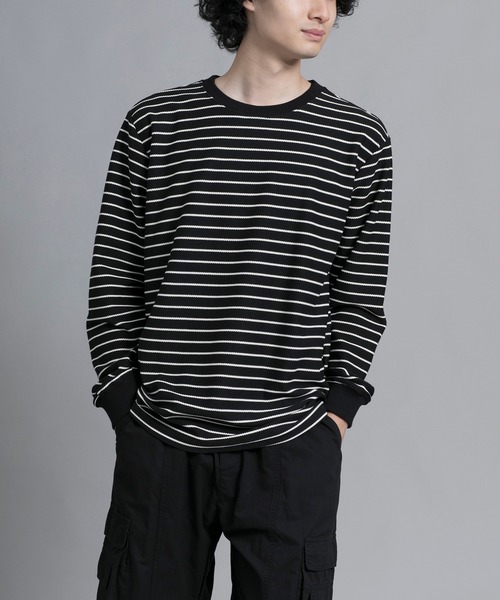 aimoha(アイモハ)の「aimoha men Timeless Striped Crewneck Sweater(スウェット・メンズ・ブラック/オフホワイト/ブルー・MEDIUM/LARGE/X-LARGE/XX-LARGE/XXX-LARGE)」の6枚目の写真