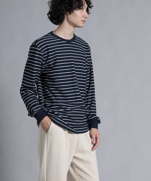 aimoha(アイモハ)の「aimoha men Timeless Striped Crewneck Sweater(スウェット・メンズ・ブラック/オフホワイト/ブルー・MEDIUM/LARGE/X-LARGE/XX-LARGE/XXX-LARGE)」の15枚目の写真