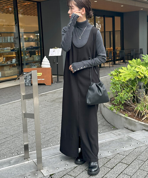 DISCOAT（ディスコート）の「【2サイズ展開！】Uネックノースリ