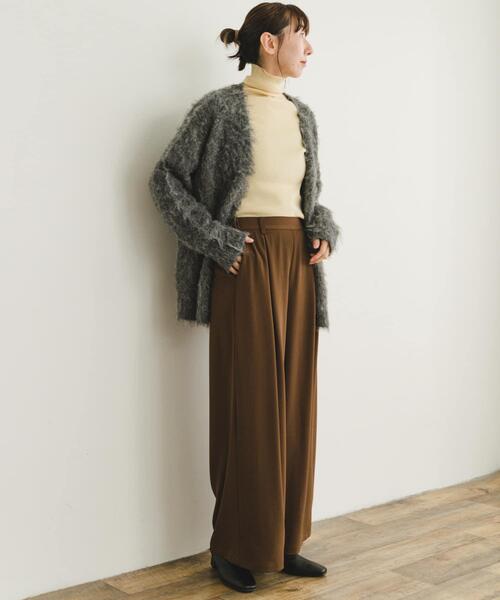 ITEMS URBANRESEARCH（アイテムズ アーバンリサーチ）の「タックワイドイージーパンツ（その他パンツ・レディース・ブラウン/オフホワイト/ブラック・FREE）」の15枚目の写真