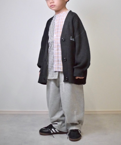 CIAOPANIC TYPY(チャオパニックティピー)の「【KIDS】ポイント刺繍ニットカーデ(カーディガン/ボレロ・キッズ・オフホワイト/グレー/ブラック・SMALL/MEDIUM/LARGE/X-LARGE/XX-LARGE)」の19枚目の写真
