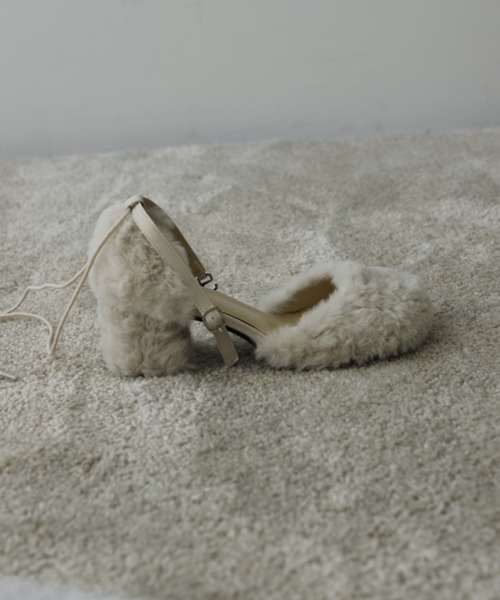 TITTY&CO.（ティティーアンドコー）の「フェイクファーバレエシューズ（バレエシューズ・レディース・ラベンダー/ブラック/アイボリー・MEDIUM/LARGE）」の15枚目の写真