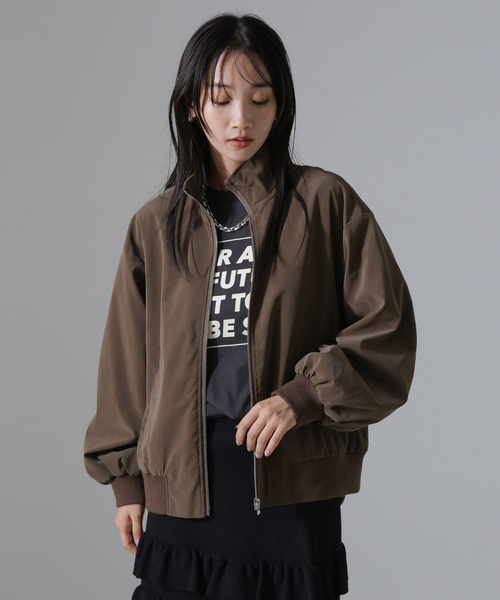 NANO universe（ナノユニバース）の「ピーチフェイクレザースタンドカラーブルゾン(セットアップ可)（ブルゾン・レディース・ブラック/ベージュ/モカ・FREE）」の13枚目の写真