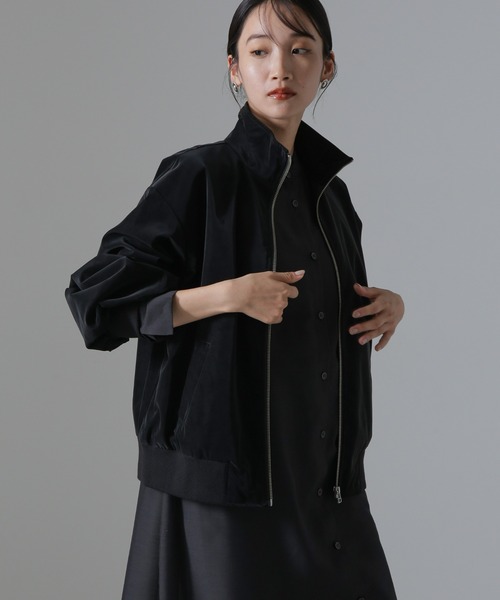 NANO universe（ナノユニバース）の「ピーチフェイクレザースタンドカラーブルゾン(セットアップ可)（ブルゾン・レディース・ブラック/ベージュ/モカ・FREE）」の18枚目の写真