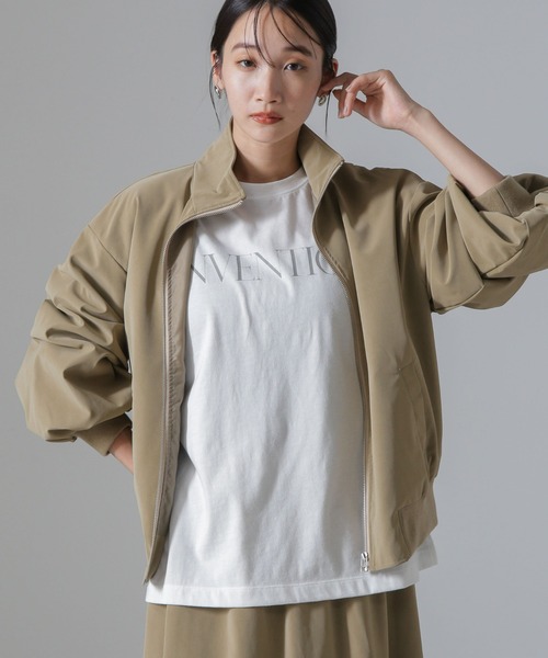 NANO universe（ナノユニバース）の「ピーチフェイクレザースタンドカラーブルゾン(セットアップ可)（ブルゾン・レディース・ブラック/ベージュ/モカ・FREE）」の6枚目の写真