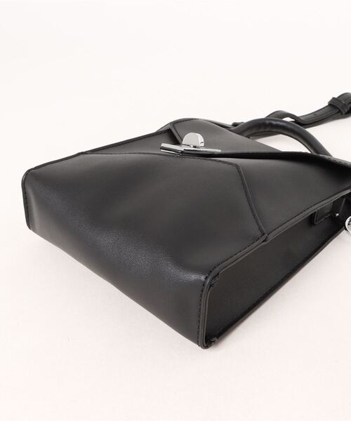 Burner(バーナー)の「【OKUOKU 0909】 スクエア ショルダーバッグ oku-bag-713039943817-30 N【RBTS】(ショルダーバッグ・メンズ・ブラック・FREE)」の6枚目の写真