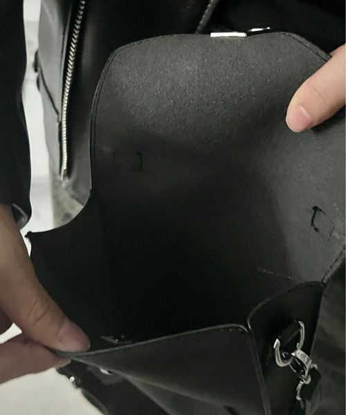Burner(バーナー)の「【OKUOKU 0909】 スクエア ショルダーバッグ oku-bag-713039943817-30 N【RBTS】(ショルダーバッグ・メンズ・ブラック・FREE)」の3枚目の写真