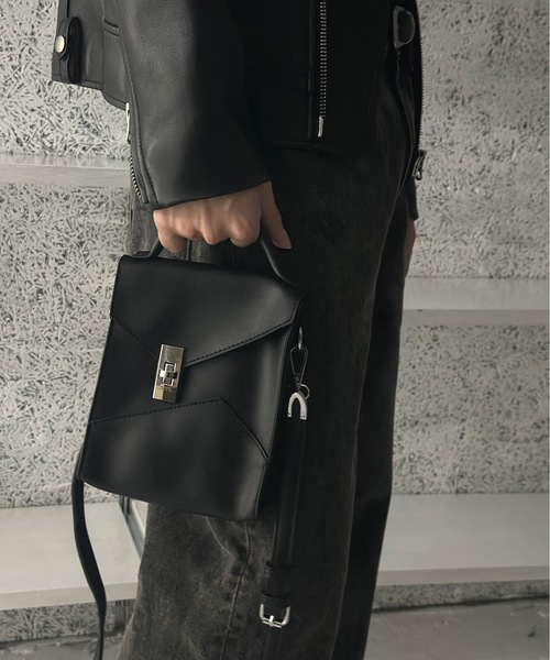 Burner(バーナー)の「【OKUOKU 0909】 スクエア ショルダーバッグ oku-bag-713039943817-30 N【RBTS】(ショルダーバッグ・メンズ・ブラック・FREE)」の10枚目の写真