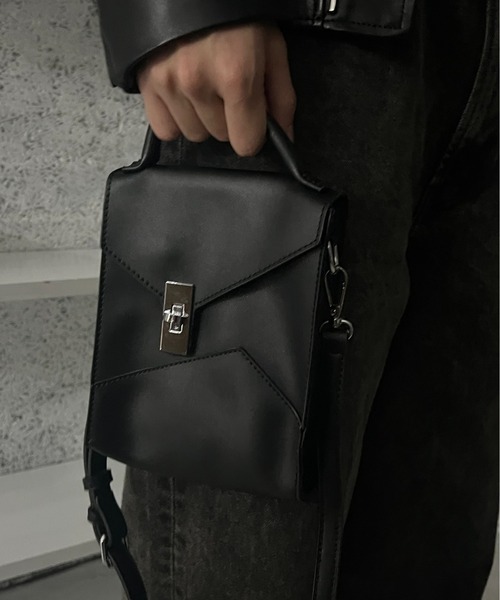 Burner(バーナー)の「【OKUOKU 0909】 スクエア ショルダーバッグ oku-bag-713039943817-30 N【RBTS】(ショルダーバッグ・メンズ・ブラック・FREE)」の12枚目の写真