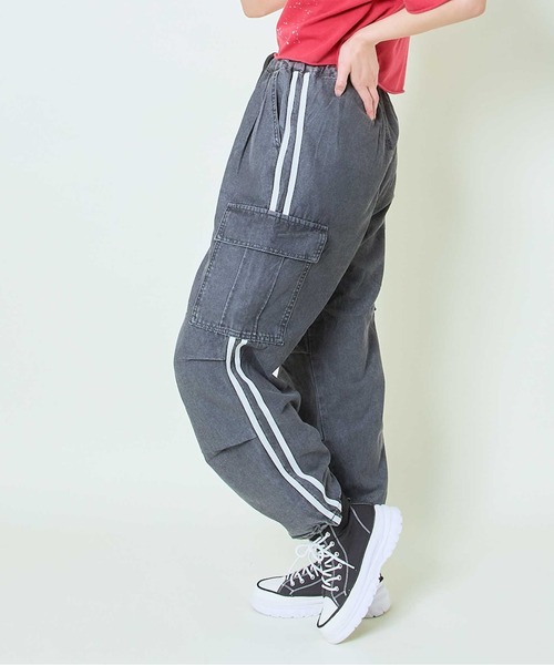 セール】《サイドライン×ルーズシルエット》レディース デニムカーゴ