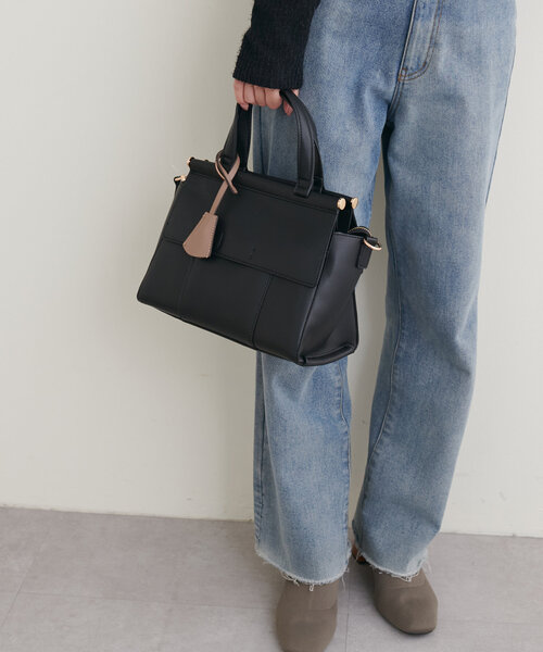 natural couture(ナチュラルクチュール)の「ダブルフラップ2WAYハンドバッグ(ショルダーバッグ・レディース・ブラック/アイボリー/モカ/レッド・FREE)」の7枚目の写真