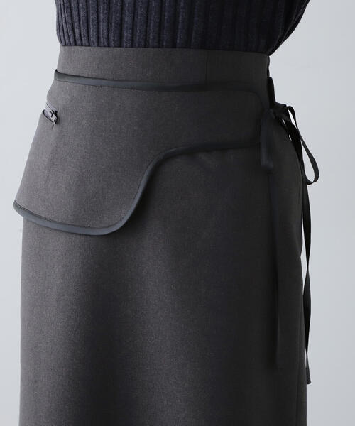 N.(N. Natural Beauty Basic)(エヌエヌナチュラルビューティーベーシック)の「◆ポケットベルト付きIラインスカート(スカート・レディース・ベージュ/チャコールグレー・SMALL/MEDIUM)」の10枚目の写真