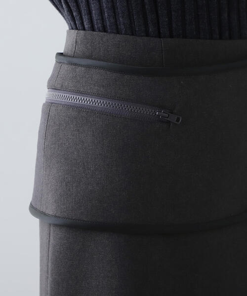 N.(N. Natural Beauty Basic)(エヌエヌナチュラルビューティーベーシック)の「◆ポケットベルト付きIラインスカート(スカート・レディース・ベージュ/チャコールグレー・SMALL/MEDIUM)」の12枚目の写真