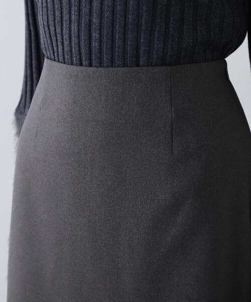 N.(N. Natural Beauty Basic)(エヌエヌナチュラルビューティーベーシック)の「◆ポケットベルト付きIラインスカート(スカート・レディース・ベージュ/チャコールグレー・SMALL/MEDIUM)」の14枚目の写真