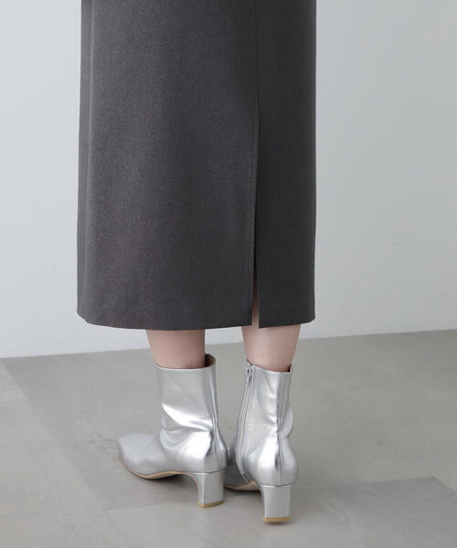 N.(N. Natural Beauty Basic)(エヌエヌナチュラルビューティーベーシック)の「◆ポケットベルト付きIラインスカート(スカート・レディース・ベージュ/チャコールグレー・SMALL/MEDIUM)」の16枚目の写真