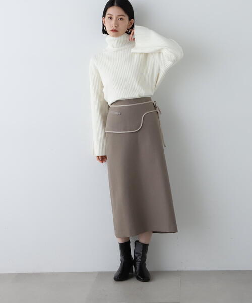 N.(N. Natural Beauty Basic)(エヌエヌナチュラルビューティーベーシック)の「◆ポケットベルト付きIラインスカート(スカート・レディース・ベージュ/チャコールグレー・SMALL/MEDIUM)」の22枚目の写真