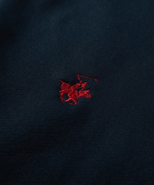 BEVERLY HILLS POLO CLUB(ビバリーヒルズポロクラブ)の「【BEVERLY HILLS POLO CLUB/ビバリーヒルズポロクラブ】ブランドロゴ ワンポイント刺繍 カゼット付 クルーネックスウェット/ワイドシルエット/裏起毛(スウェット・レディース・アイボリー/ネイビー/レッド・M)」の7枚目の写真