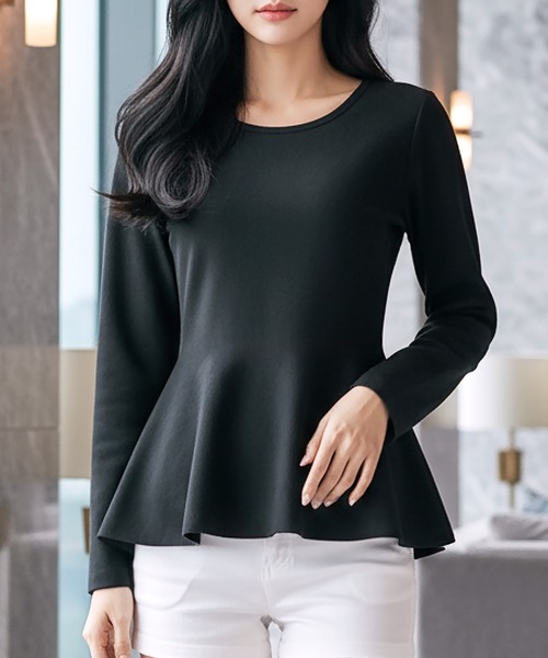 Julia Boutique(ジュリアブティック)の「美くびれ ペプラムニットトップス(ニット/セーター・レディース・ネイビー/モカ/チャコール/ピンク/ボルドー/ブラック/アイボリー/グレー・ONE)」の1枚目の写真