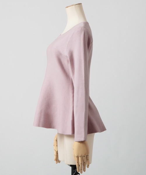 Julia Boutique(ジュリアブティック)の「美くびれ ペプラムニットトップス(ニット/セーター・レディース・ネイビー/モカ/チャコール/ピンク/ボルドー/ブラック/アイボリー/グレー・ONE)」の22枚目の写真