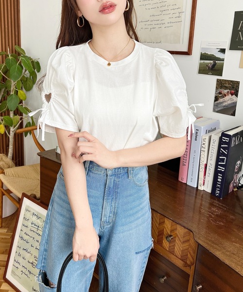 moment+（モーメントプラス）の「袖ハートホールリボン半袖Tシャツ（Tシャツ/カットソー・レディース・ブラック/オフホワイト・M/L）」の5枚目の写真