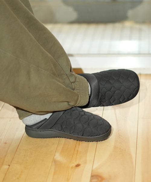MEI（メイ）の「【MEI メイ】QUILTING MOC SHOES キルティング モックシューズ（スリッポン・メンズ・ブラック/カーキ/ライトベージュ・MEDIUM/LARGE）」の15枚目の写真