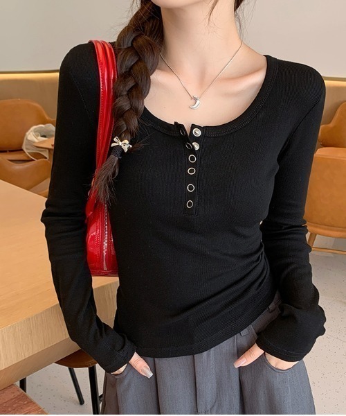 NANEA(ナネア)の「ラウンドネックフロントボタントップス(Tシャツ/カットソー・レディース・チャコールグレー/グレー/ホワイト/ブラック・LARGE/MEDIUM/X-LARGE)」の14枚目の写真