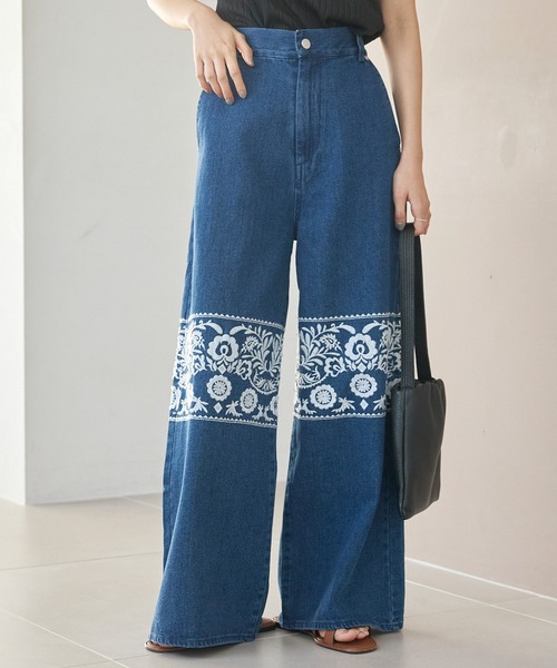 LAVEANGE（ラビアンジェ）の「刺繍ワイドデニムパンツ（デニムパンツ・レディース・ネイビー/ブラック・M/LL/3L/4L）」の13枚目の写真