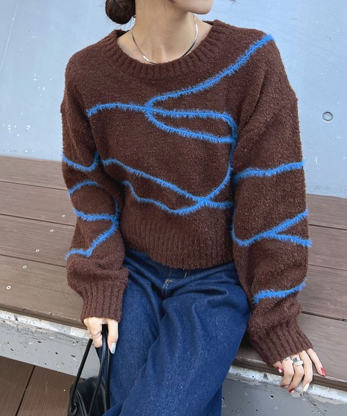 Futier land（フューティアランド）の「配色線柄ショート丈ニットプルオーバー（ニット/セーター・レディース・ブラウン/ライトグレー・FREE）」の6枚目の写真