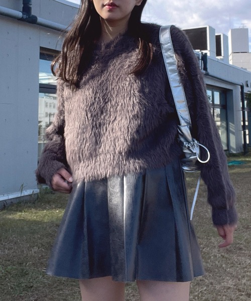 AS KNOW AS plus（アズノゥアズプラス）の「◇フェザーアソート ショート丈ニットプルオーバー（ニット/セーター・レディース・アイボリー/ホワイト×ネイビー/ピンク/チャコールグレー/ボルドー・FREE）」の11枚目の写真