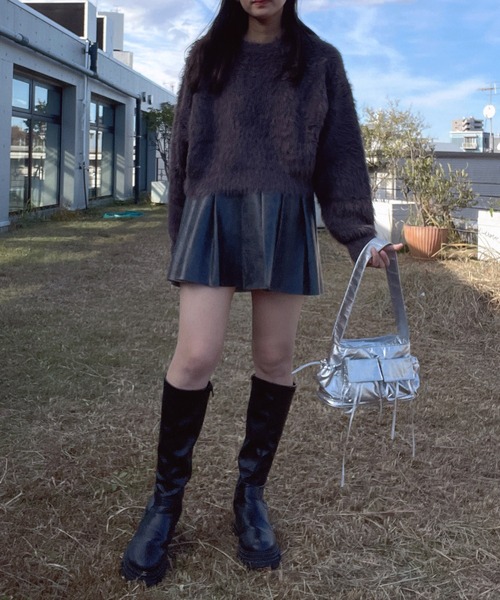 AS KNOW AS plus（アズノゥアズプラス）の「◇フェザーアソート ショート丈ニットプルオーバー（ニット/セーター・レディース・アイボリー/ホワイト×ネイビー/ピンク/チャコールグレー/ボルドー・FREE）」の12枚目の写真