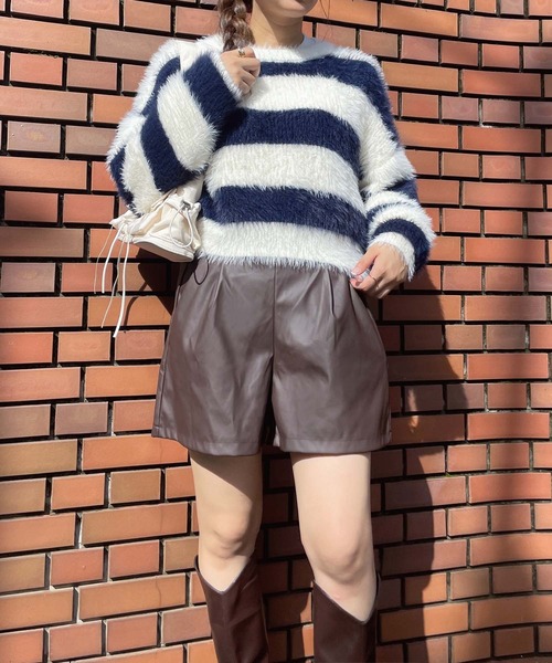 AS KNOW AS plus（アズノゥアズプラス）の「◇フェザーアソート ショート丈ニットプルオーバー（ニット/セーター・レディース・アイボリー/ホワイト×ネイビー/ピンク/チャコールグレー/ボルドー・FREE）」の14枚目の写真