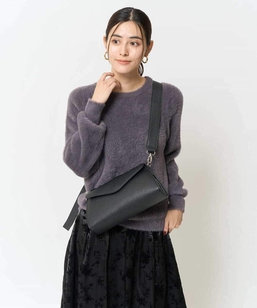 a.v.v（アーヴェヴェ）の「ヘアリーフェザーニット（ニット/セーター・レディース・チャコールグレー/グレー系その他・38/36/40）」の22枚目の写真