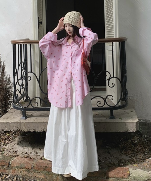 クラスロベルトカヴァリ ストライプリボン付き長袖ブラウス クラスロベルトカヴァリ ストライプリボン付き長袖ブラウス