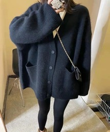 ポケット付きニットカーディガン