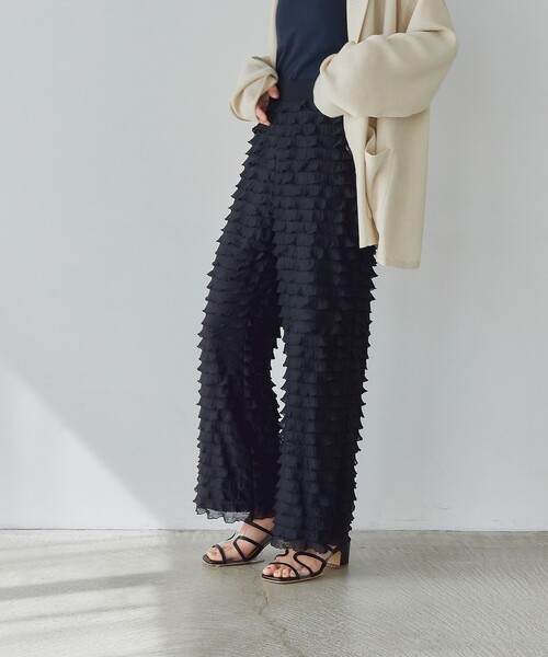 EMMEL REFINES(エメルリファインズ)の「<EMMEL REFINES>EM フリル カットパンツ(その他パンツ・レディース・ブラック/オフホワイト・M/S)」の20枚目の写真