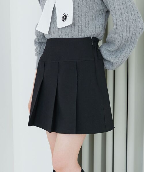 MAJESTIC LEGON（マジェスティックレゴン）の「プリーツミニスカパン（スカート・レディース・グレー/ベージュ/ブラック・MEDIUM）」の14枚目の写真